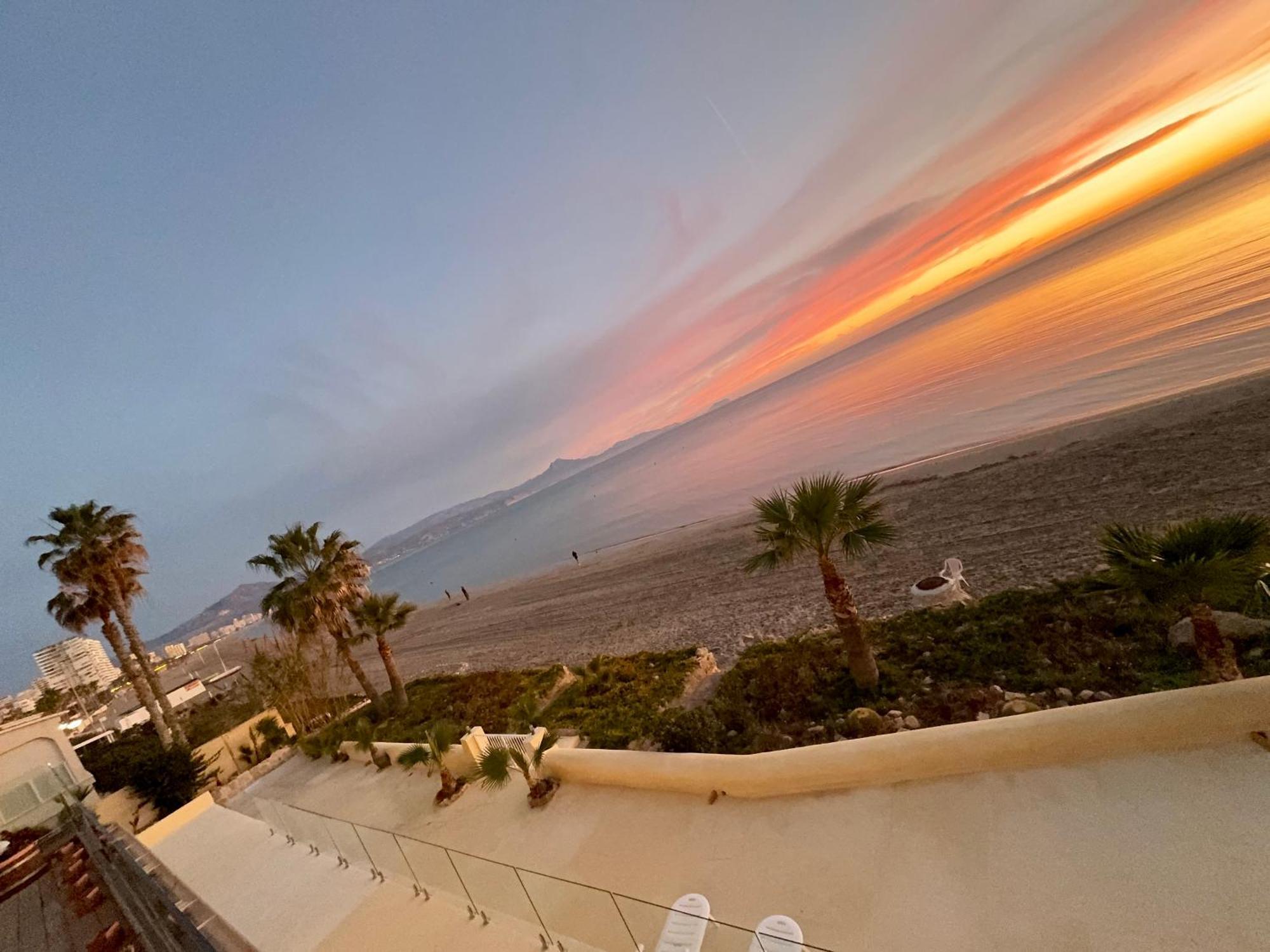 Excepcional Apartamento Loft A Pie De Playa En Chalet Roquetes Alicante Eksteriør bilde